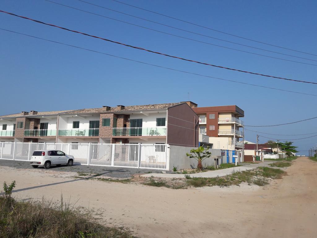 Conjunto Residencial Verdes Mares Guaratuba Exterior photo
